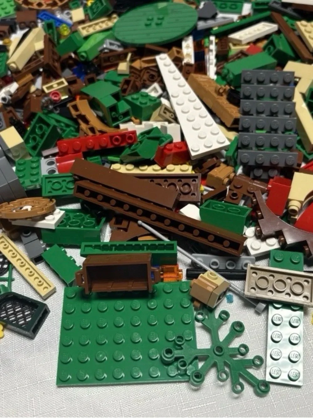 LEGO Set 79003 - The Hobbit - An Unexpected Gathering - Incomplete Partial Set